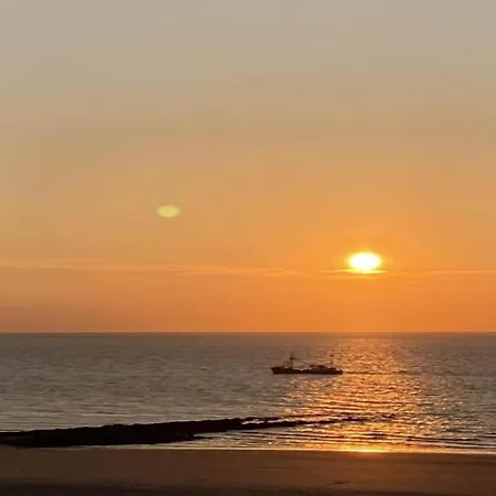 In Belgium With Stunning Sea View Apartamento